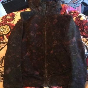 Lululemon scuba hoodie size 6